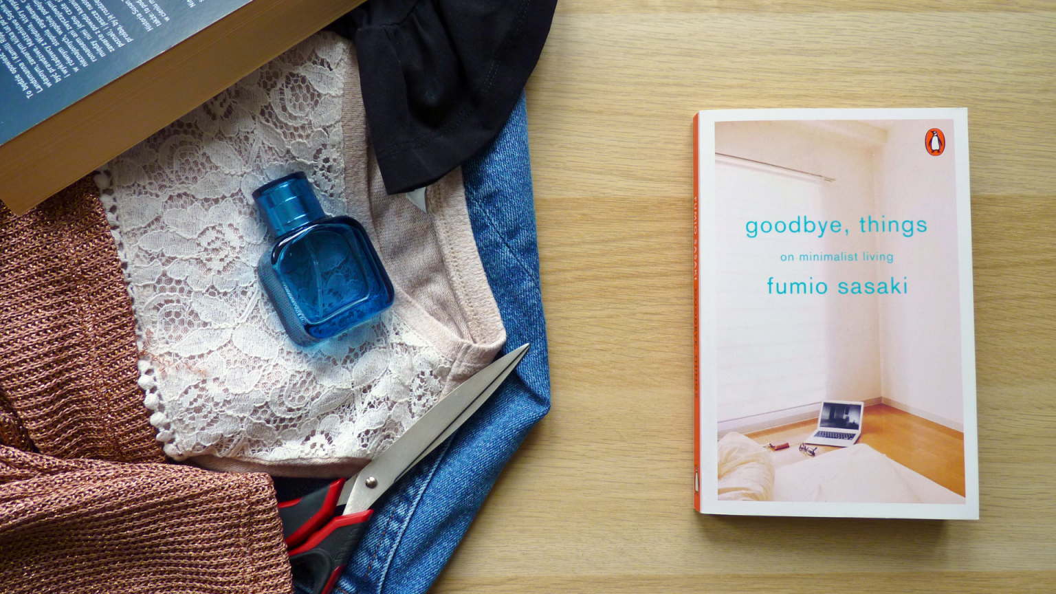 Minimalizm a nauka języków (nietypowa recenzja „Goodbye things ...